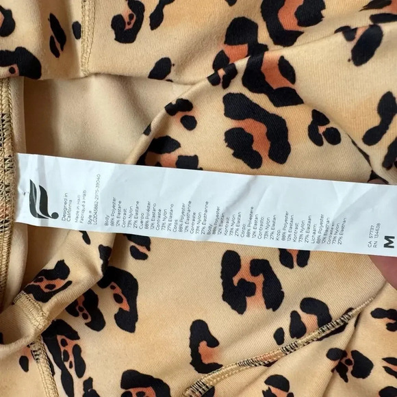 Fabletics Define PowerHold High-Waisted 7/8 Legging, Size M - Picture 11 of 15